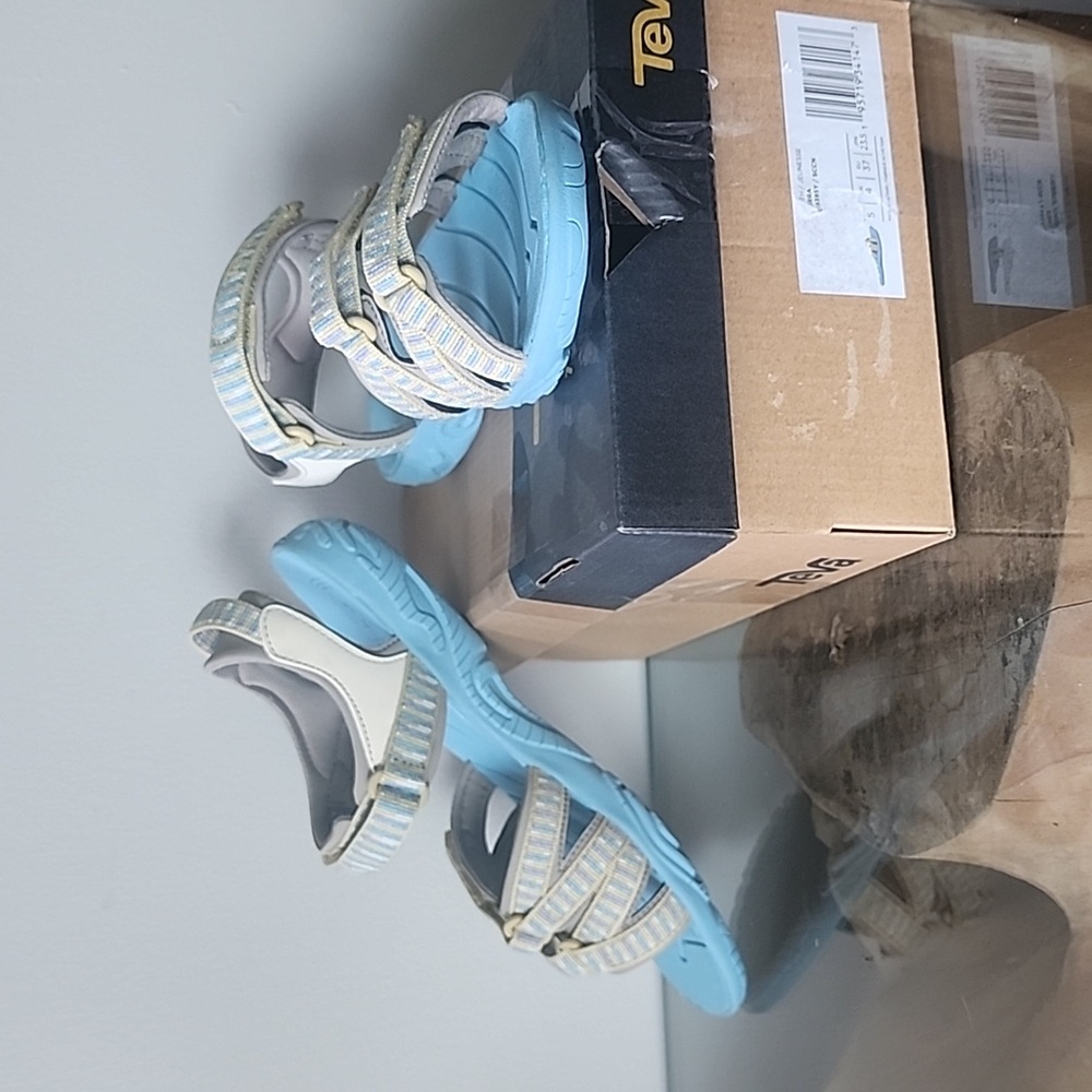 TEVA Tirra Stacks Cocoon Tan Teal Sandals Big Kids 5